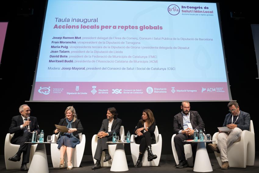 Taula inaugural amb les entitats organitzadores del 2n Congrés de Salut i Món Local