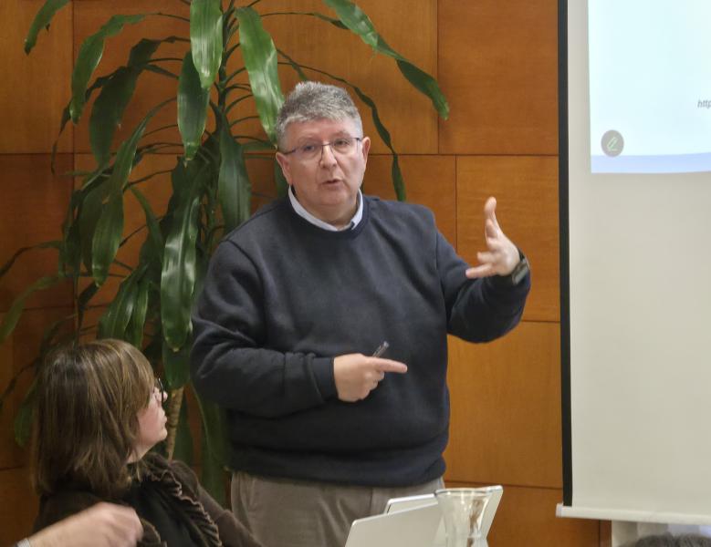 Francesc Garcia Cuyàs, gerent de l'IDI, durant la presentació a la Comissió Permanent