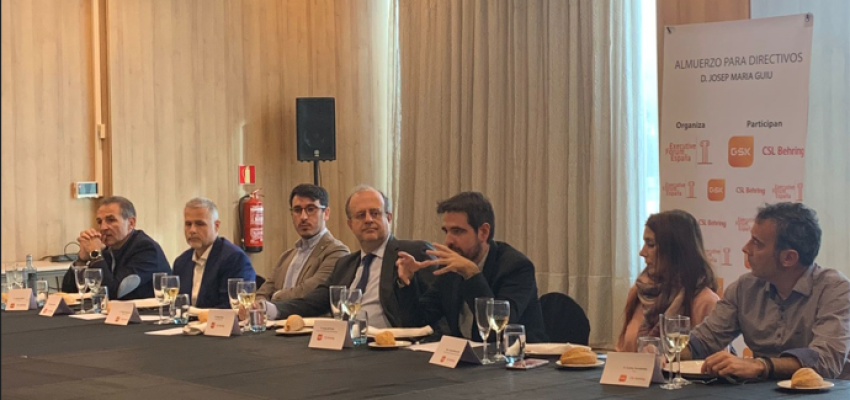 josep-maria-guiu-al-dinar-de-directius-forum-executive-espanya-1-1702888789.PNG