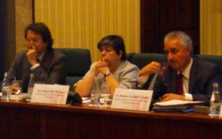 ramon-cunillera-explica-al-parlament-la-posicio-del-csc-sobre-els-plans-d2019ajustament-i-el-model-sanitari-a-catalunya.jpg
