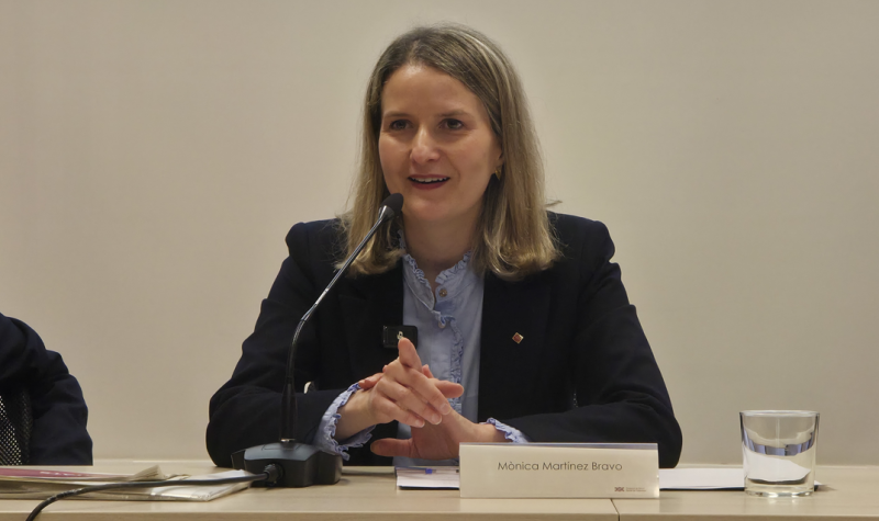 La consellera de Drets Socials i Inclusió, Mònica Martínez Bravo, durant la seva intervenció a la Junta General 2026 del CSC
