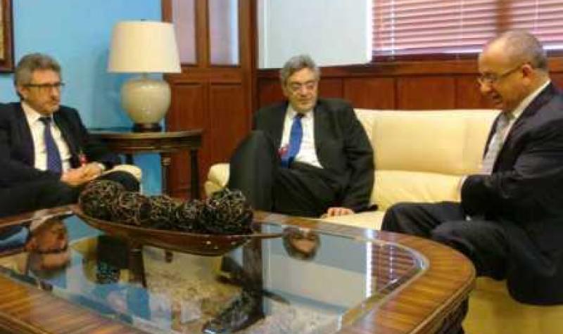 el-president-i-el-director-de-la-consultoria-del-csc-a-republica-dominicana.jpg