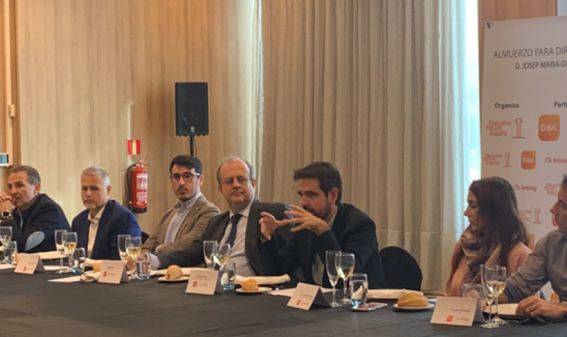 josep-maria-guiu-al-dinar-de-directius-forum-executive-espanya-1-1702888789.PNG